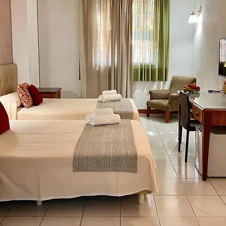 Atlantico Centro ホテル