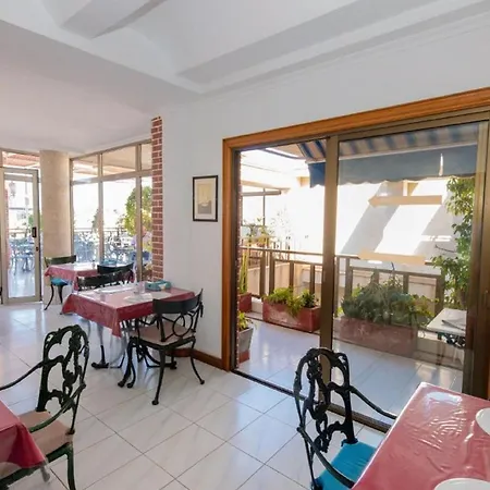 Atlantico Centro מלון