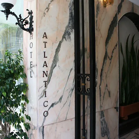 Atlantico Centro 호텔 산타크루스데 테네리페