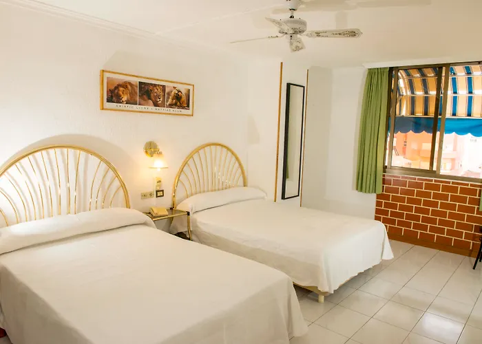 Atlántico Centro 2*